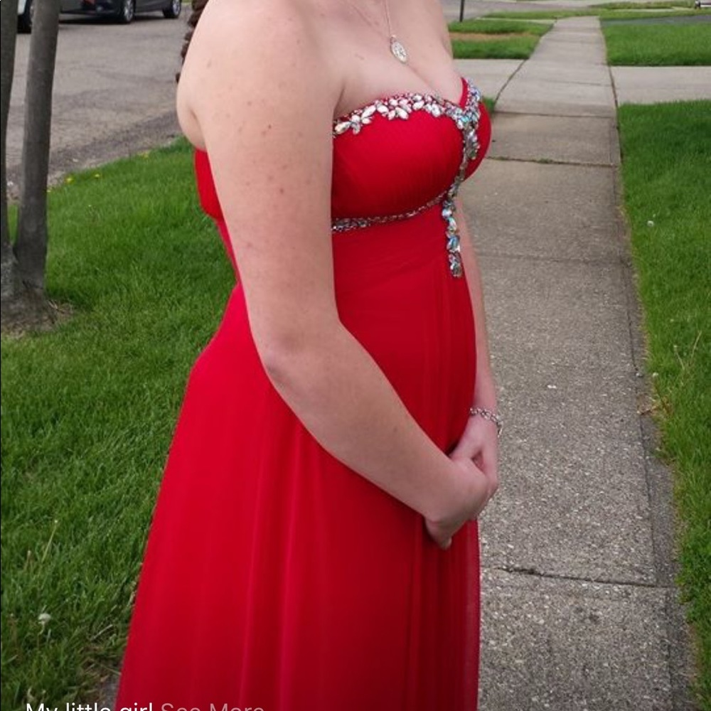 A red prom dress only worn once in great condition